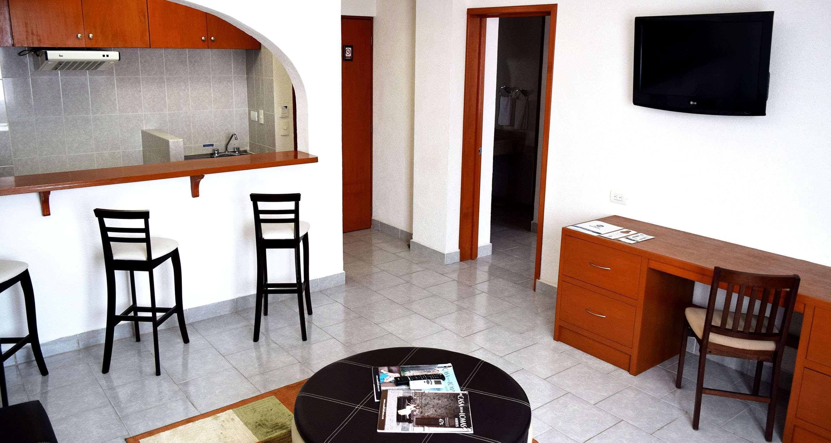 Best Western Patong Beach Экстерьер фото