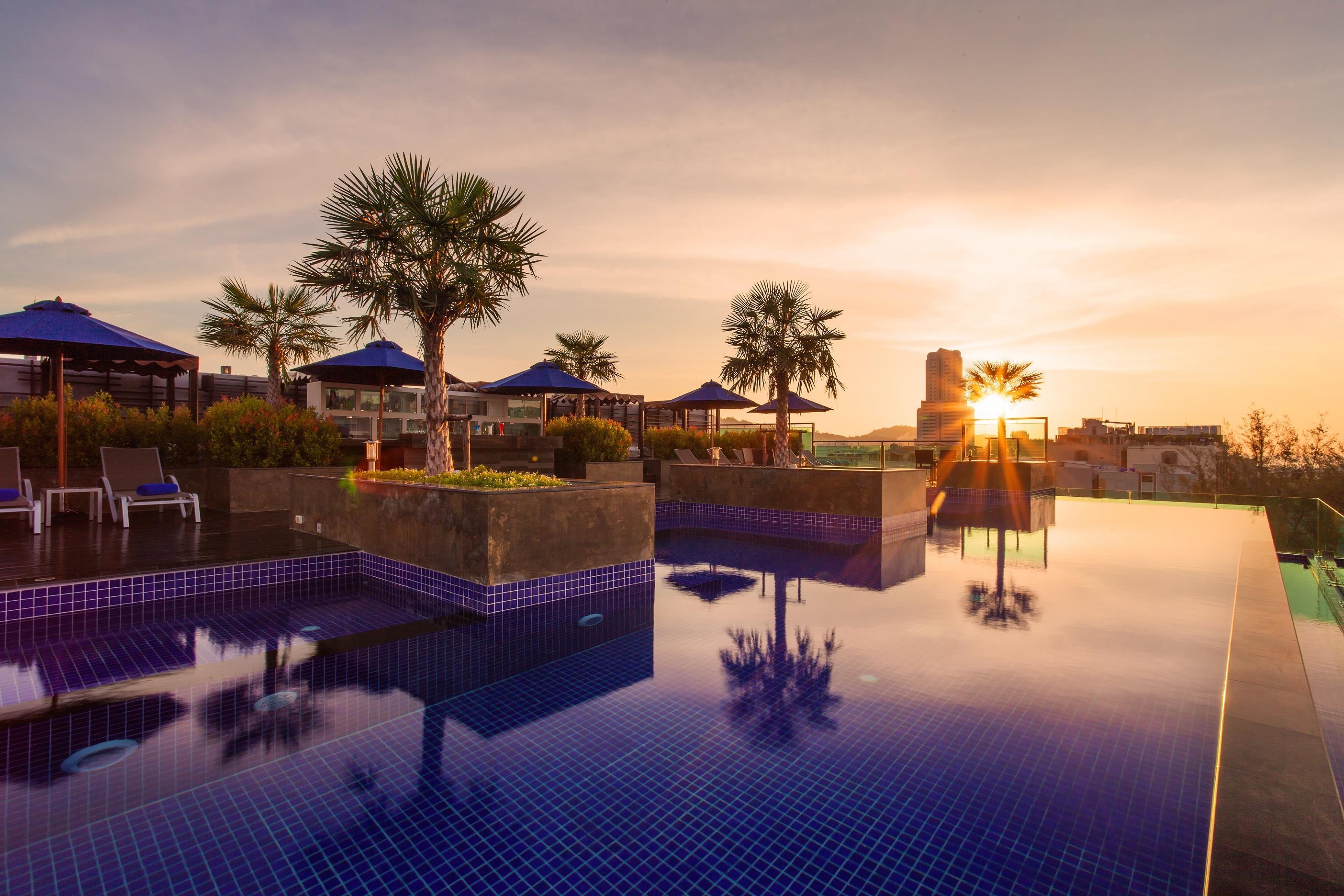 Best Western Patong Beach Экстерьер фото